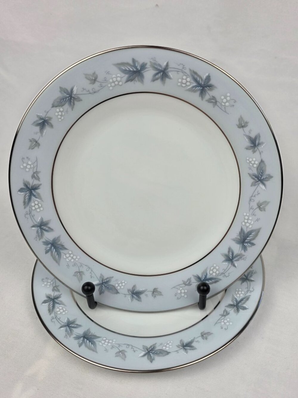 TWO Noritake Bluecourt Bread Plates #6844 Blue Rim White Grapes 6 3/8 Inches